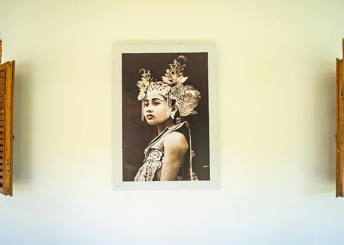 Kura Kura - Newly Renovated 4bdrs Center Bingin Villa Uluwatu (Bali)