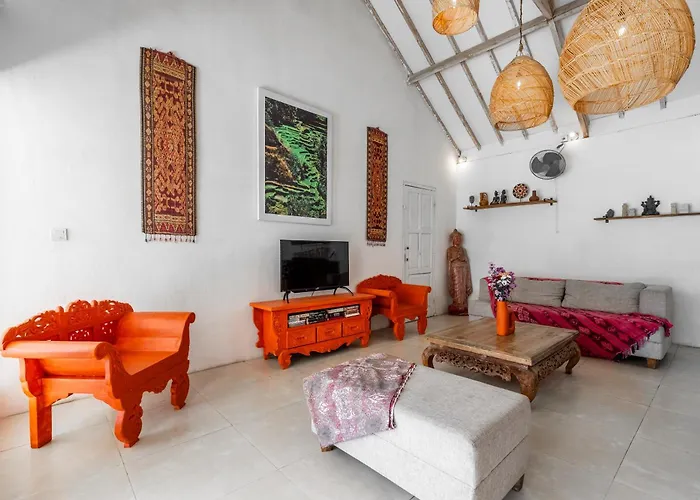 Kura Kura - Newly Renovated 4bdrs Center Bingin Uluwatu (Bali)